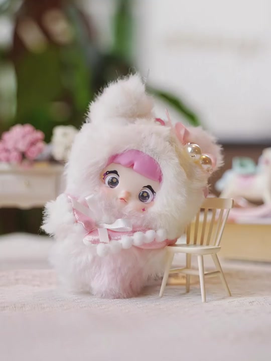 Nommi Peach Babe Image