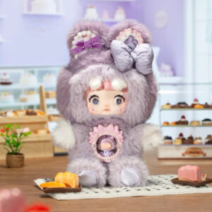 Nommi A Bite of Sweetheart Taro Pastry